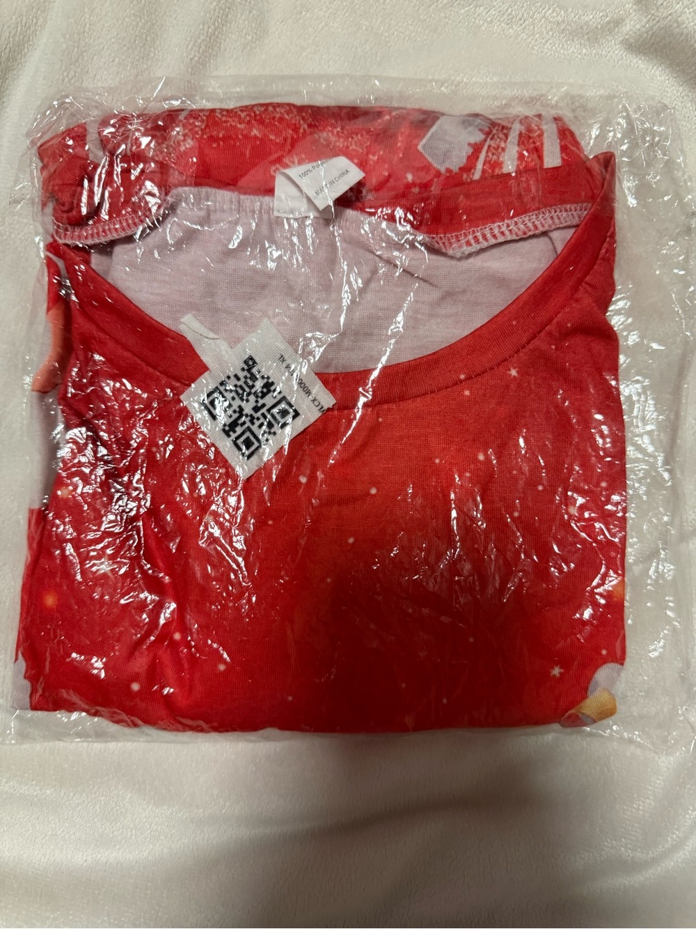 Festive Reindeer Holiday Tee - Red & White NWOT - Picture 2 of 2